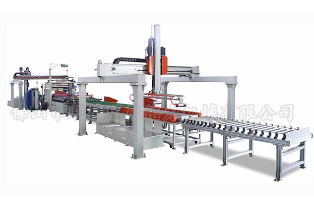 包覆機(jī)工作